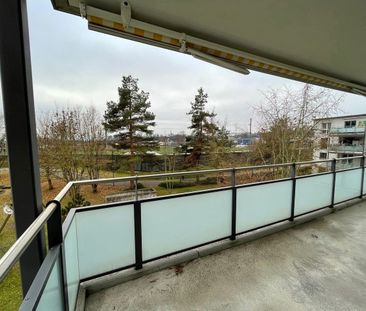 Moderne sonnige 4.5 Zi.Whg. mit grossem Balkon - Photo 2