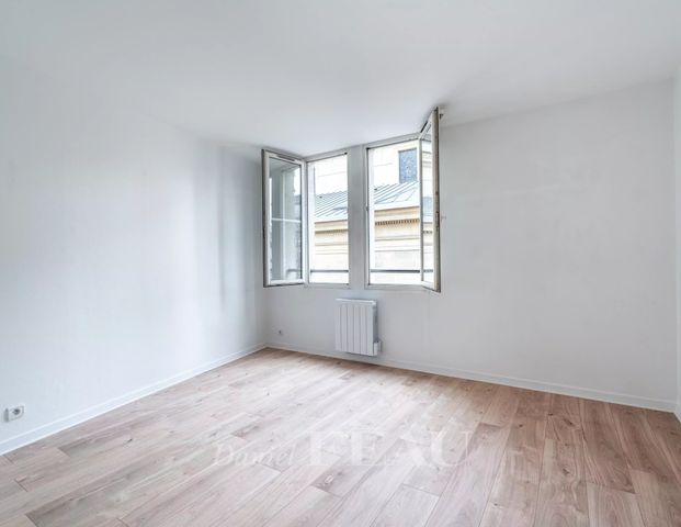 APPARTEMENT EN TRIPLEX 4 CHAMBRES CENTRE-VILLE - Photo 1
