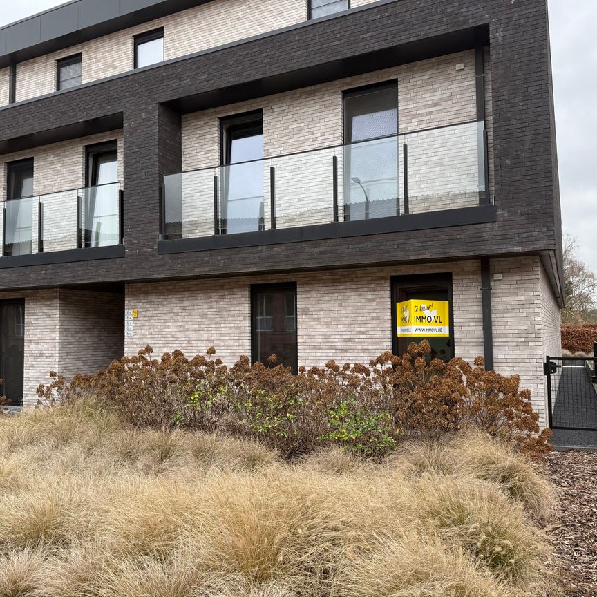 Recent appartement met tuin op wandelafstand van het centrum - Foto 1