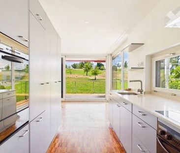 Exklusive 4.5-Zimmer-Wohnung mit Panoramablick in Zürich-Witikon – grosszügig, modern und naturnah - Photo 6
