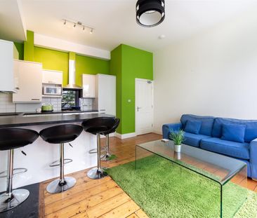 4 bed apartment to rent in Jesmond Road, Jesmond, NE2 - Photo 3