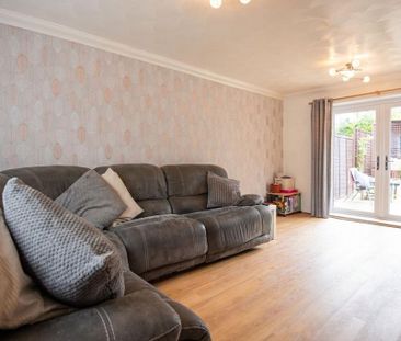 3 bedroom terraced house to rent - Photo 2