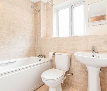 1 bedroom house to rent - Photo 2