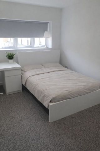 3 Bed Flat, Hampton Lane, BS6 - Photo 3