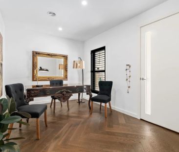 Serenity, Space and Family Comfort in a Leafy Lifestyle Setting - Photo 4