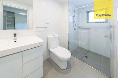 modern 2 bedroom apartment overlooking parramatta river - Photo 3