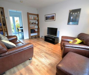 2 bedroom terraced house to rent - Photo 6