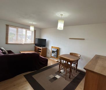 Two Bedroom Flat – TO LET – Watford WD18 - Photo 4