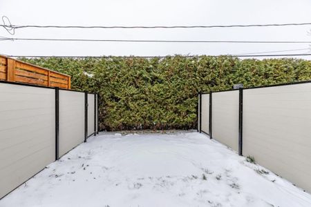 Maison à étages à louer - Laval (Sainte-Dorothée) (Est Islemère) - Photo 2