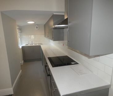 Southbank Avenue - Photo 1