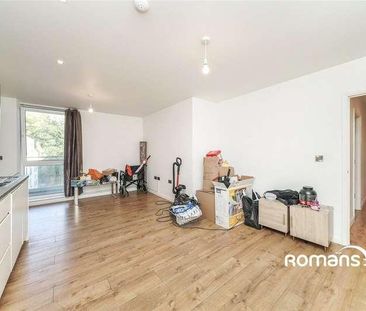 Farnborough Road, Farnborough, Hampshire, GU14 - Photo 4