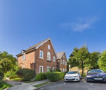 Upton Park, Slough, Berkshire,SL1 - Photo 1