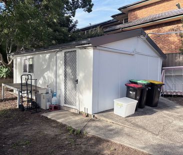 Newly Renovated Family Home in Popular School Catchment - Photo 5