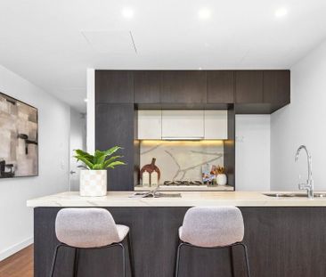 Timber floored 2bed on prime location - Photo 1