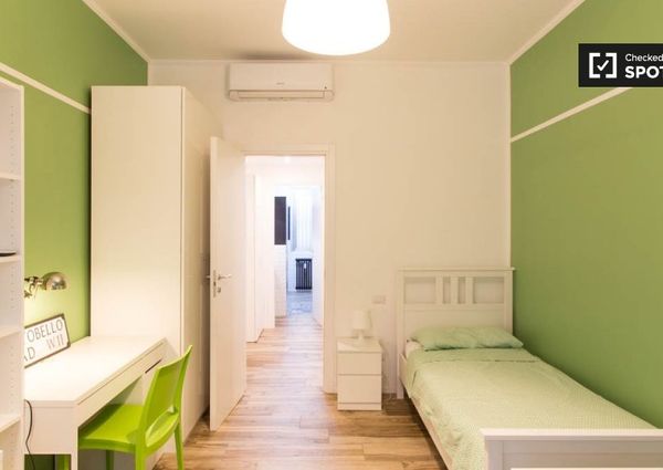 milan, Lombardy 20099