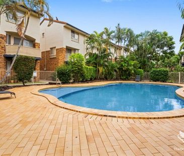 Air conditioned Tugun Beachside 2 Bedroom Townhouse - Photo 6