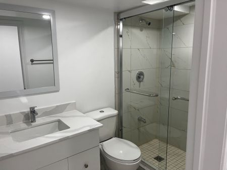 For Lease - 21 Sewells Lane, Brampton, Ontario - Photo 2