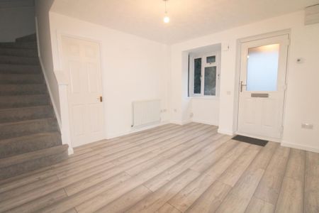 1 bedroom terraced house to rent - Photo 2