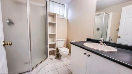 For Lease - 132 Udvari Crescent Unit# 1, Kitchener, Ontario - Photo 2