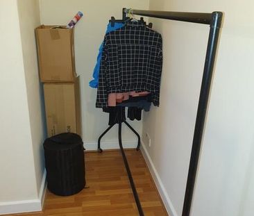 2 bedroom private hall to rent - Photo 6