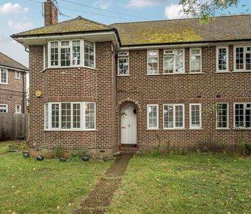 Springfield Close, Stanmore, HA7 - Photo 2