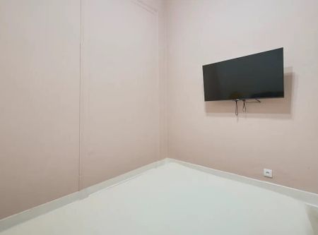 Largo Vitorino Damásio, Lisbon, Lisbon 1200-872 - Photo 3