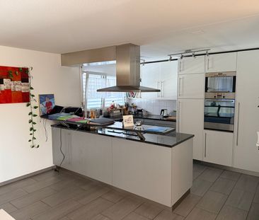 Geräumige 5-Zimmer-Maisonette-Wohnung in Allschwil - Foto 6