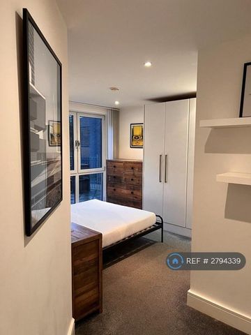 2 bedroom flat to rent - Photo 5