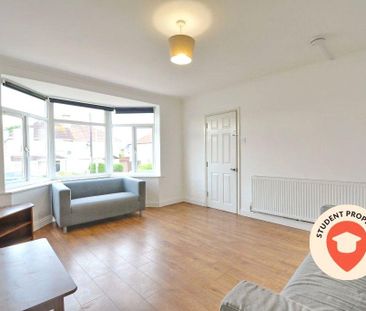 7 bedroom semi-detached house to rent - Photo 2