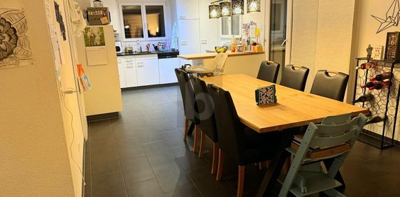 MODERN AND SPACIOUS - Photo 2