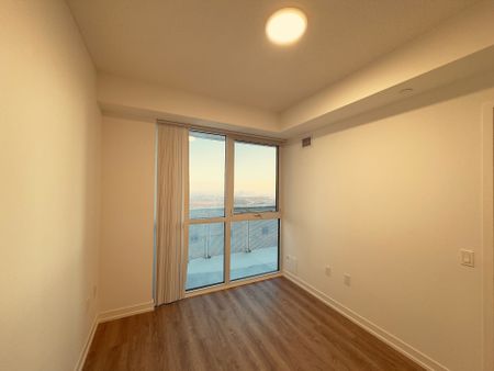 For Lease - 8 Interchange Way Unit# 3510, Vaughan, Ontario - Photo 2