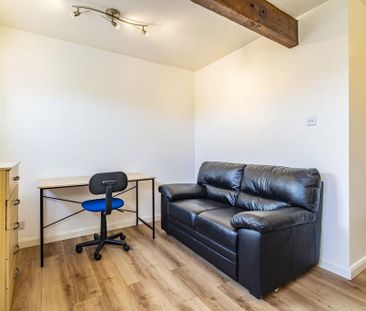 1 bedroom apartment to rent - Photo 2