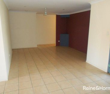 10 DORINDA CLOSE, Clinton, QLD 4680 - Photo 4