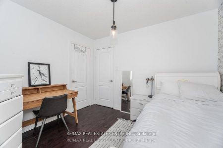 For Lease - 8 Duffield Road Unit# Upper, Brampton, Ontario - Photo 4