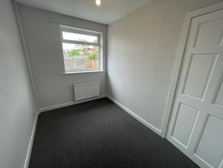 2 bedroom bungalow to rent - Photo 3
