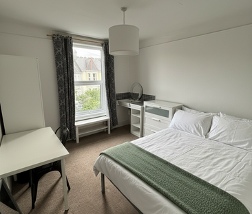 5 bedroom terraced house to rent - Photo 6