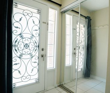 For Lease - 16 Lonestar Crescent, Brampton, Ontario - Photo 6