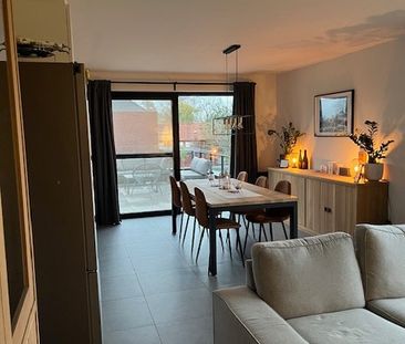 - Belsele – Appartement met 2 slaapkamers en terras. - Foto 3