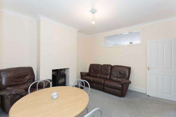 Room in Shared House – Grenfell Road, Hereford - Photo 1