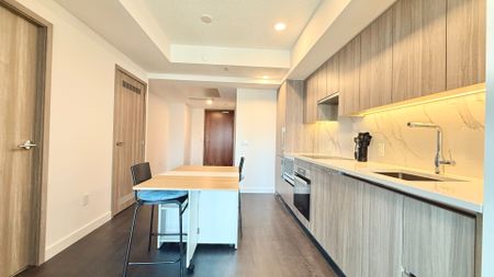 For Lease - 3 Concord Cityplace Way Unit# 5209, Toronto, Ontario - Photo 5