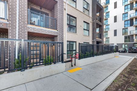 For Lease - 349 Wheat Boom Drive Unit# 124, Oakville, Ontario - Photo 3