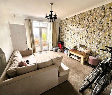 Coronation Avenue, Horden, Peterlee, County Durham, SR8 - Photo 3