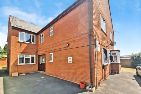 1 bedroom flat to rent Leagrave Area - Tudor Road - 1 bedroom - Part Furnished - Photo 2