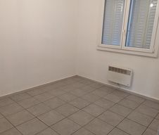 Location Appartement 3 pièces 56m² MARTIGUES 13500 - Photo 6
