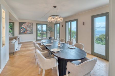 Roquebrune-Cap-Martin - Villa Lumineuse 4 Chambres avec Terrasses, Jardin et Vue Panoramique - Photo 4