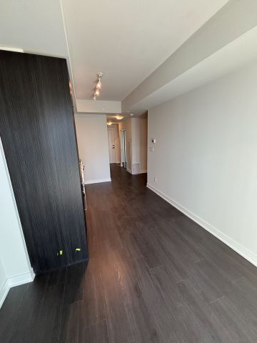 For Lease - 4130 Parkside Village Drive Unit# 1608, Mississauga, Ontario - Photo 5