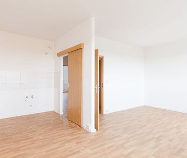 Helle 3 Zimmer-Wohnung mit Südbalkon - WBS erforderlich - Photo 5