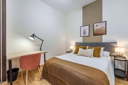 Calle Álamos, Málaga, Andalusia 29012 - Photo 2