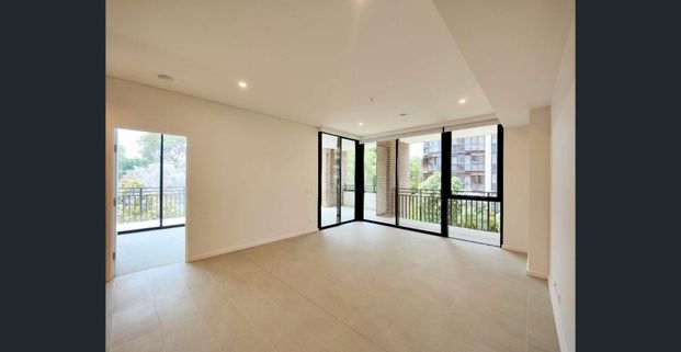 Brand New Luxury 2Bed Apartment at Melrose Park - Photo 1