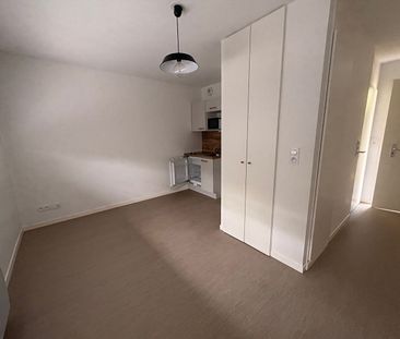 Location Appartement 1 pièce 20m² - Photo 1